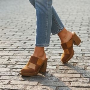 Universal Thread Heeled Slip On Shoes